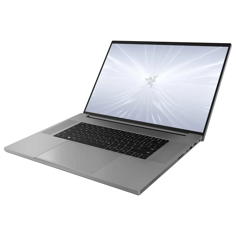 Razer Blade 18 (2024) i9-14900HX/32GB/2TB SSD/RTX4090 16GB/18'' 240 Hz