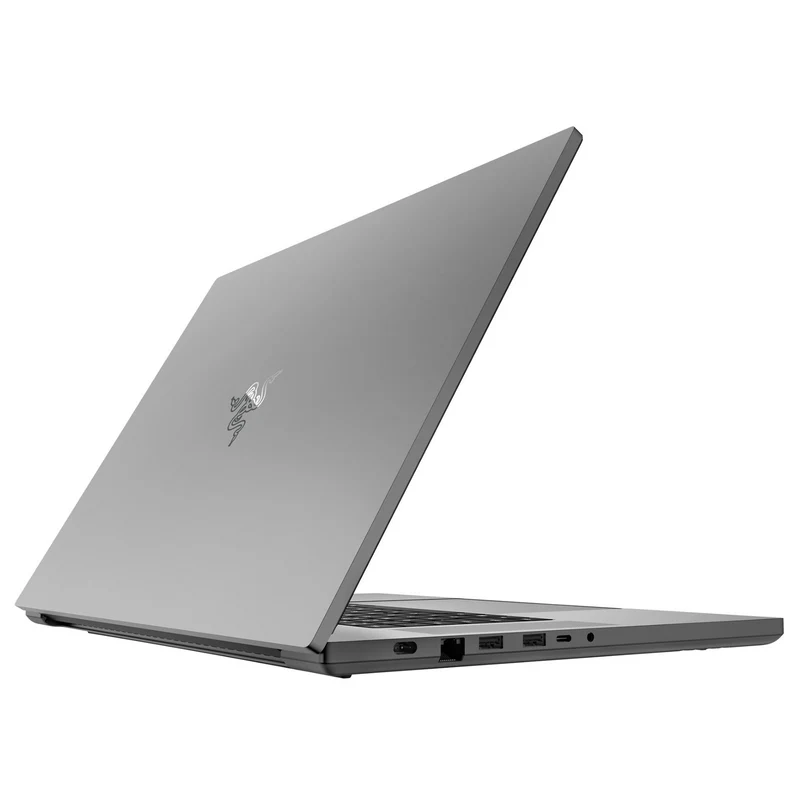 Razer Blade 18 (2024) i9-14900HX/32GB/2TB SSD/RTX4090 16GB/18'' 240 Hz