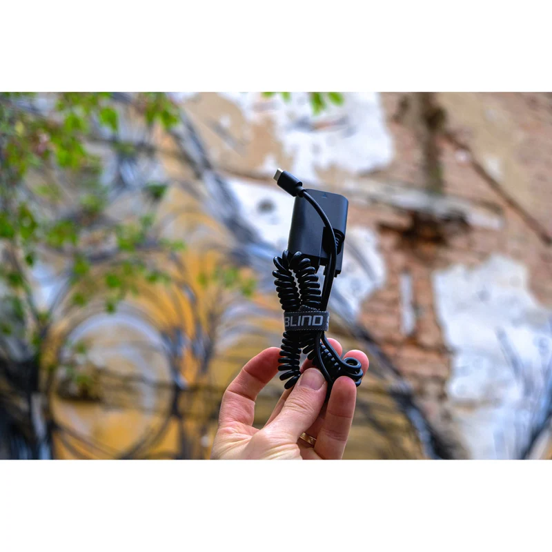 Adaptador de Corriente Blind Spot Gear USB-C to Canon LP-E6 Adapter