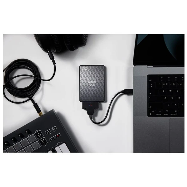 Disco Duro SSD KLEVV NEO N410+ 512GB 3D TLC NAND Flash SATA 3.0 6.0Gb/s 2.5" Internal Black