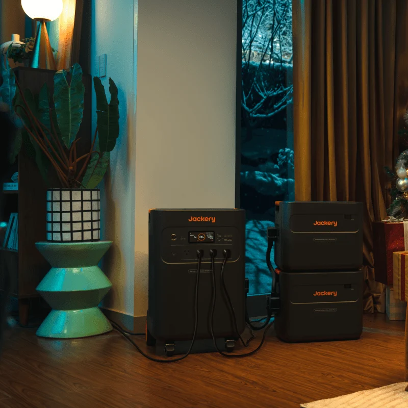 Estación de Energía Portátil Jackery 5000 Plus, 5040 Wh, 7200 W, Negro