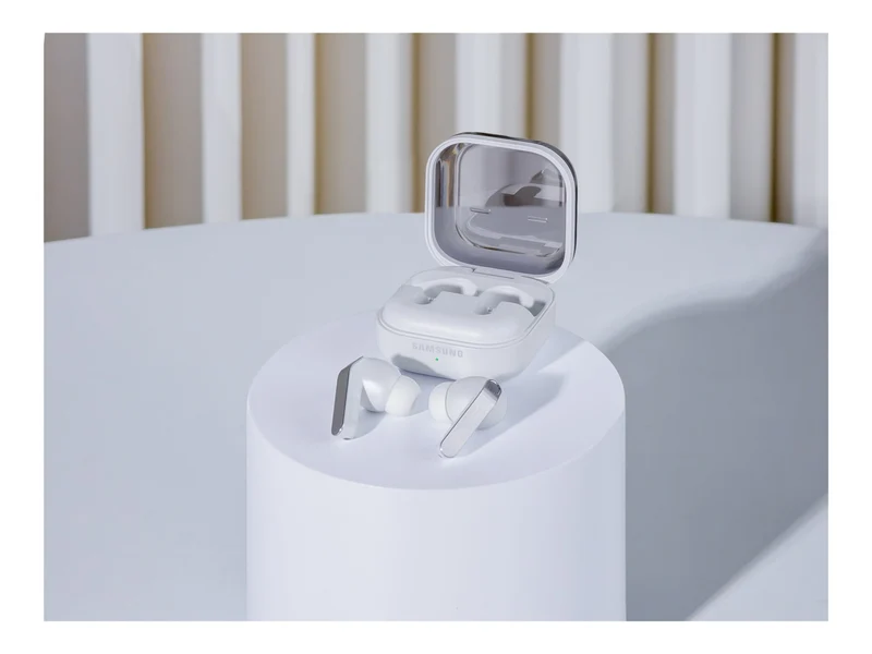 Audífonos True Wireless Samsung Galaxy Buds4 Pro, White