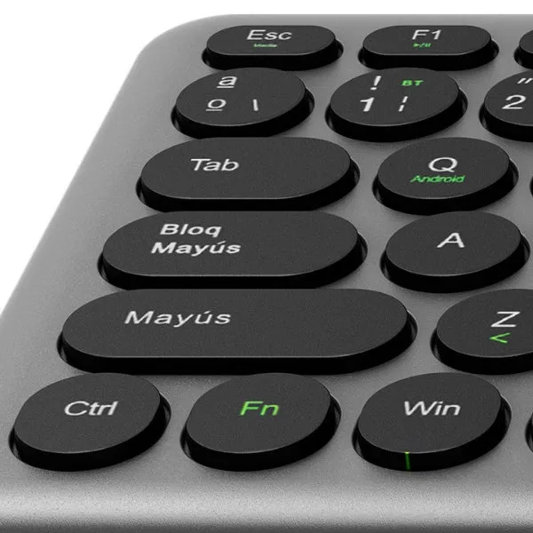 Teclado Klip Xtreme KeyGlider KCK-550S Bluetooth - Conexión Dual 2.4GHz - Panel Táctil - Español - Negro