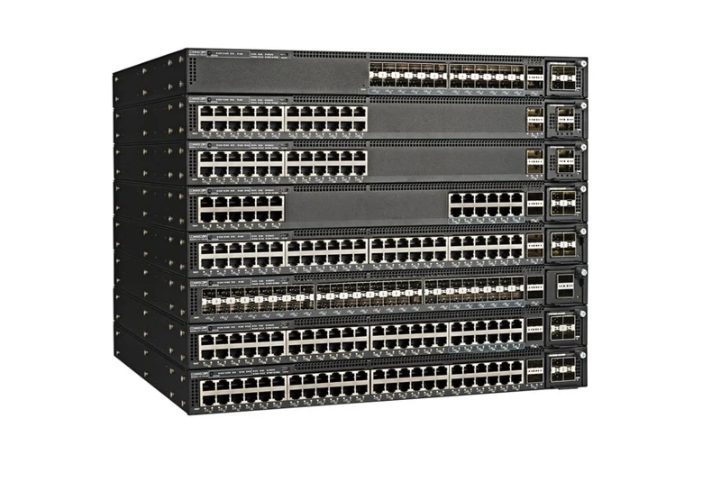 Switch de Red Ruckus ICX 7550-48ZP-E2-R3