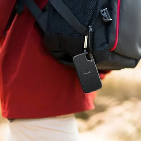Disco Duro Externo SanDisk Extreme Go Portable SSD 2TB - USB-C - SSD NVMe - 1050MB/s - IP65 - SDSSDE52-2T00-AC
