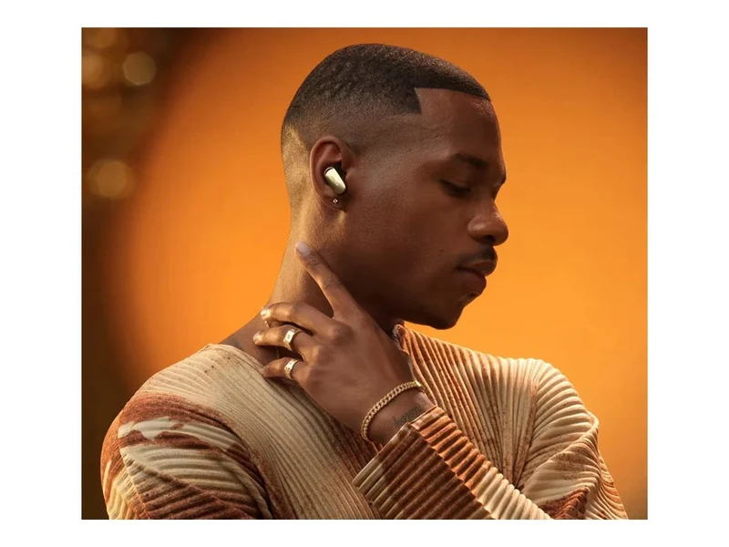 Audífonos Bose QuietComfort Ultra Earbuds (2nd Gen), Desert gold