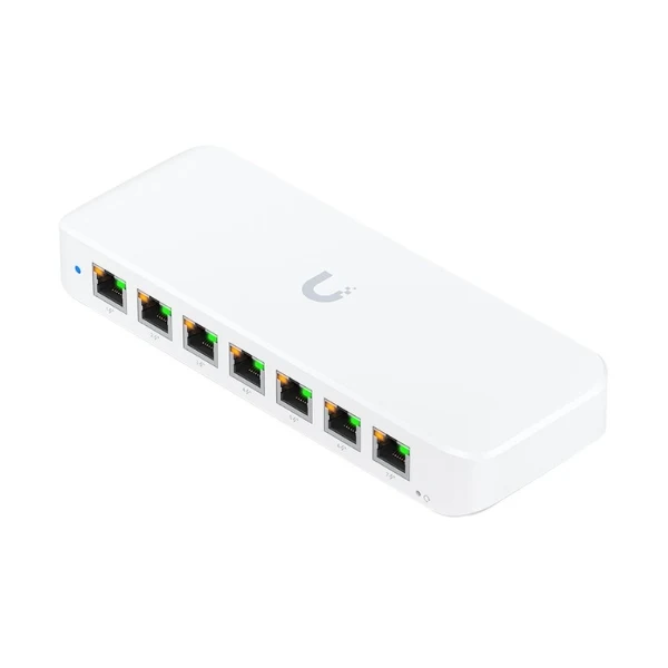 Switch de Red Ubiquiti 'Ultra 60W' 8-Port GbE PoE Switch Powered by PoE Input; 60W Power Adapter Included