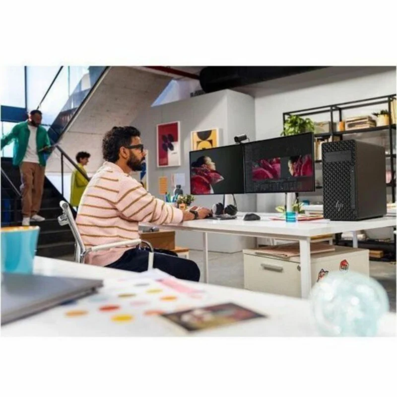 Workstation HP Z, Intel Core Ultra 7 265 20 Núcleos, 32GB DDR5, 1 TB SSD, RTX™ A1000, BN6W9UT#ABA