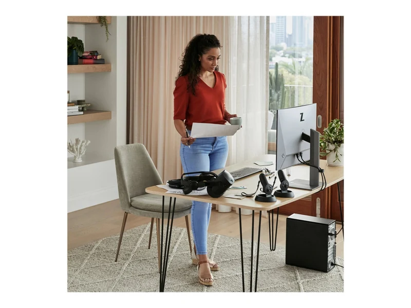 Computador de Escritorio Lenovo ThinkCentre M90t Gen 5, Intel Core i7 i7-14700 20 Núcleos, 32GB DDR5, 1 TB SSD