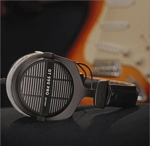 Audífono Beyerdynamic DT 990 Pro 250 Ohm - Abierto de Estudio - Over Ear - Negro - 459038